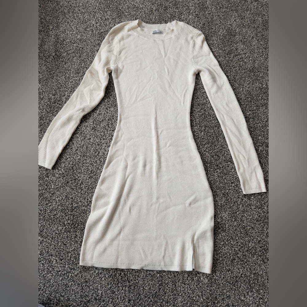 Hollister Cream Ribbed Long-Sleeve Bodycon Dress